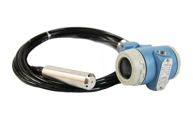 YQP-T20C投入式液位變送器分體式